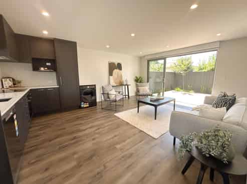 3/6 Strauss Place, SOMERFIELD