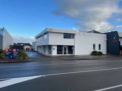656 Tremaine Avenue, Palmerston North for lease
