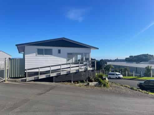 Port Office with optional warehouse/yard