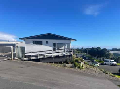 Port Office with optional warehouse/yard