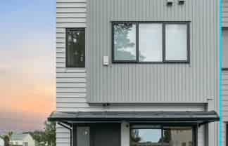 2F Cadiz Place, Papakura