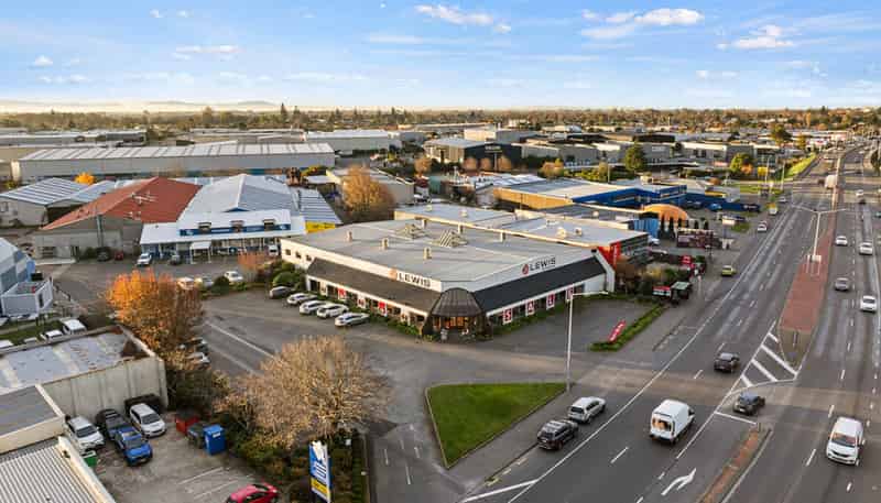 214  Main South Road, Sockburn