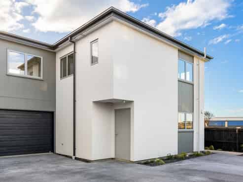 2/40 Vagues Road, Papanui