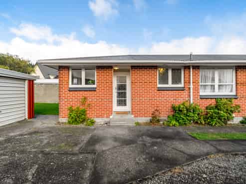 2/8 Oregon Drive, Maoribank