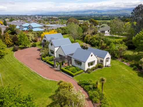 1 Milford Downs, Masterton