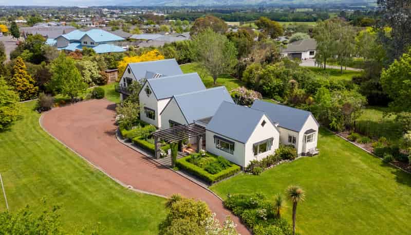 1 Milford Downs, Masterton