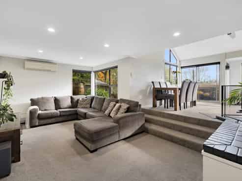 51 Seymour Place, Bellevue