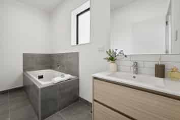 23/293 Flat Bush School Road, Flat Bush
