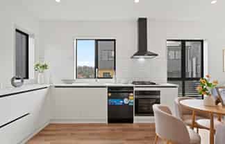23/293 Flat Bush School Road, Flat Bush