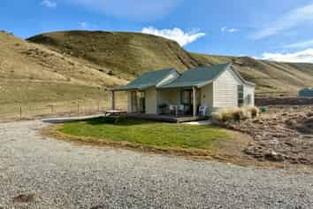 1061 Ardgour Road, Tarras