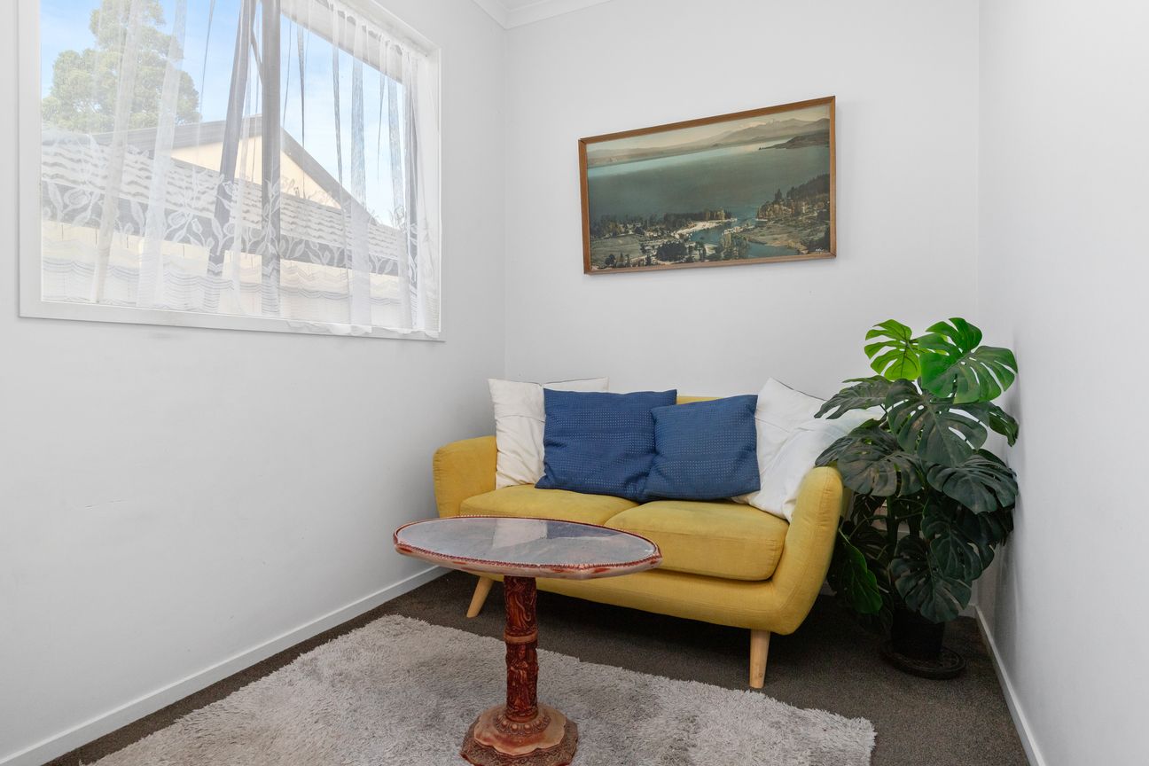 Open home Sunday at 12pm - Więcej
