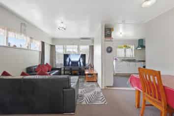 2/17 CHURCH STREET, Otahuhu