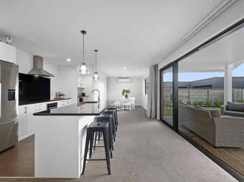 30 Raupo Crescent, Wharewaka