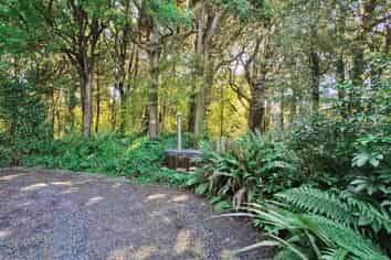 26 Rakiura Parade, Otatara