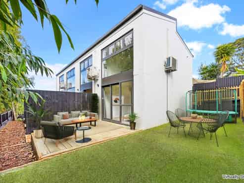 1/38 Don Croot Street, Morningside