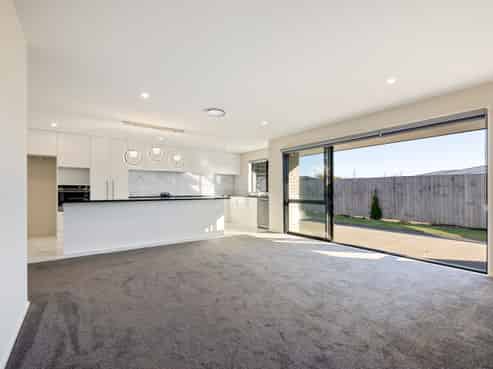 7 Fountain Place, Rolleston