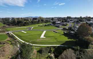 ** Ruru Downs, Putaruru