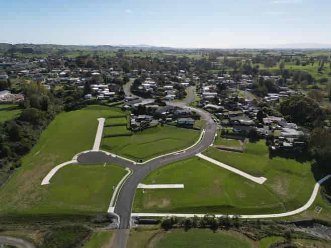 ** Ruru Downs, Putaruru