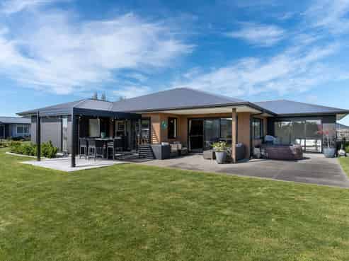 5 Pukeko Lane, Carterton