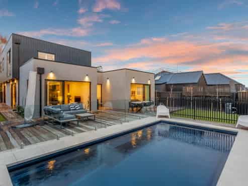 67 Tulett Park Drive, Harewood