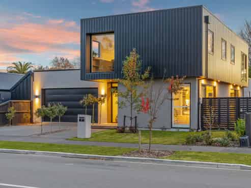 67 Tulett Park Drive, Harewood