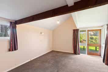 101 Roslyn Road, Levin