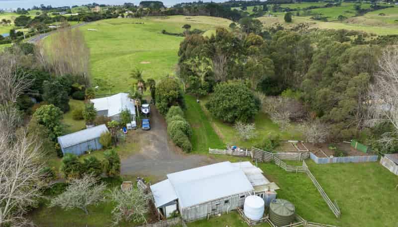 3087 Awhitu Road, Waiuku