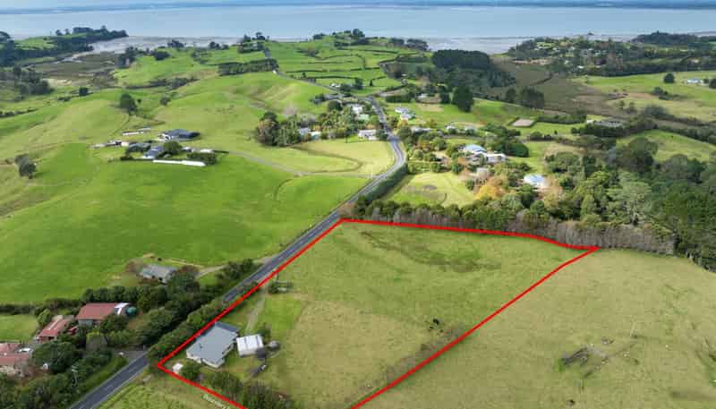 3031 Awhitu Road, Waiuku
