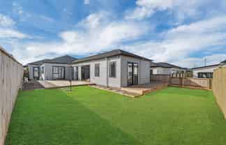 31 Korowhiti Road, Clarks Beach