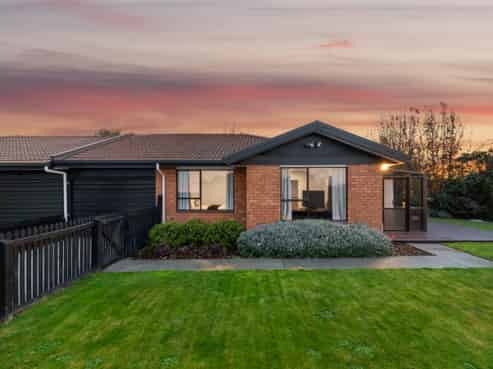 1/49 Cowes Street, Avondale