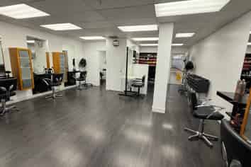 Established Hair Salon Prime Richmond Position