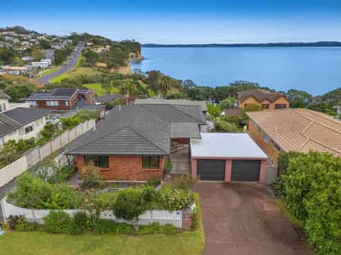10 Fishermans Cove, Army Bay