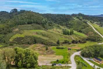 Mortgagee sale – large  landholding with options