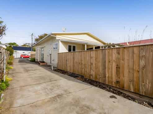 42 Gaine Street, New Plymouth