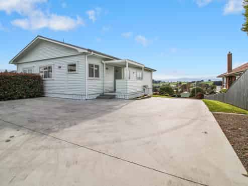 16 High Street, Tirau