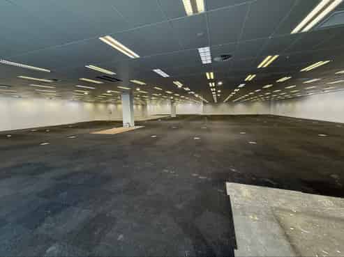 Prime Bulk Retail opportunity on Cameron Road