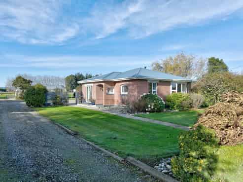 93 Seaward Road, Edendale