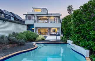 147 Churchill Road, Rothesay Bay