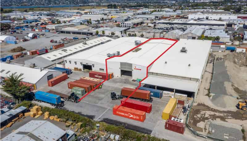 2/180 Maces Road, Bromley