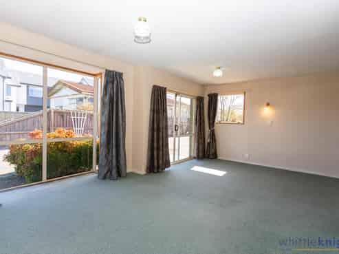 1/8 Peverel Street, Riccarton