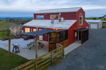555 Bickerstaffe Road, Maungaturoto