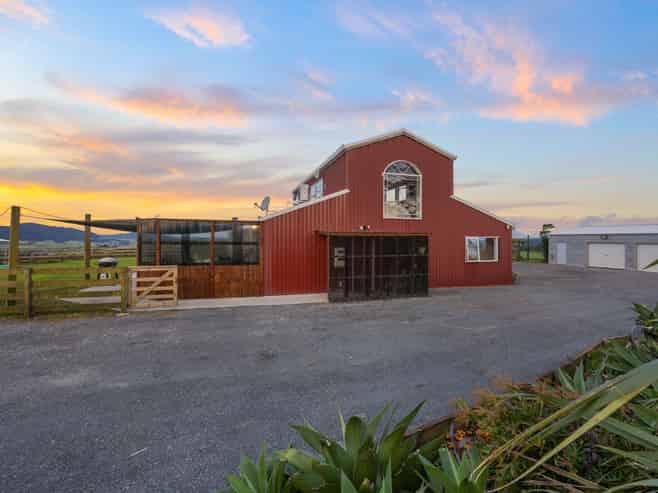 555 Bickerstaffe Road, Maungaturoto