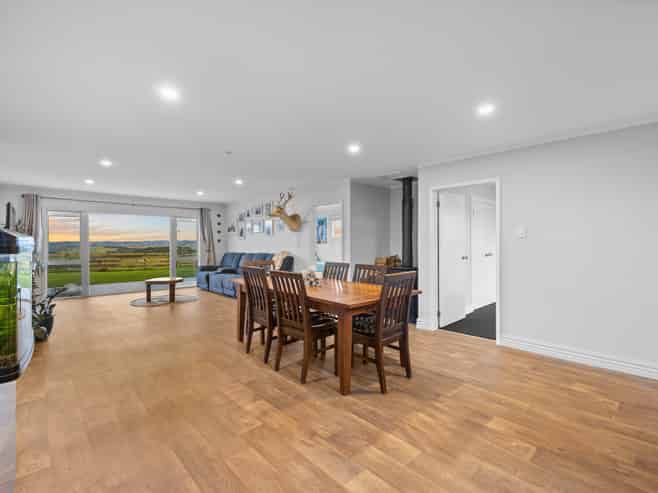 555 Bickerstaffe Road, Maungaturoto