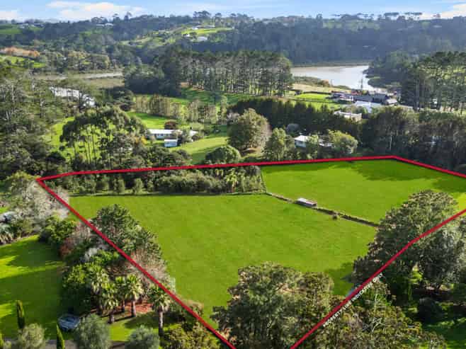 112 Sanders Road, Paremoremo