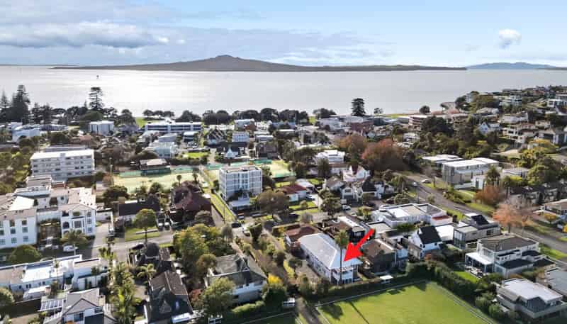 11B Tagalad Road, Mission Bay