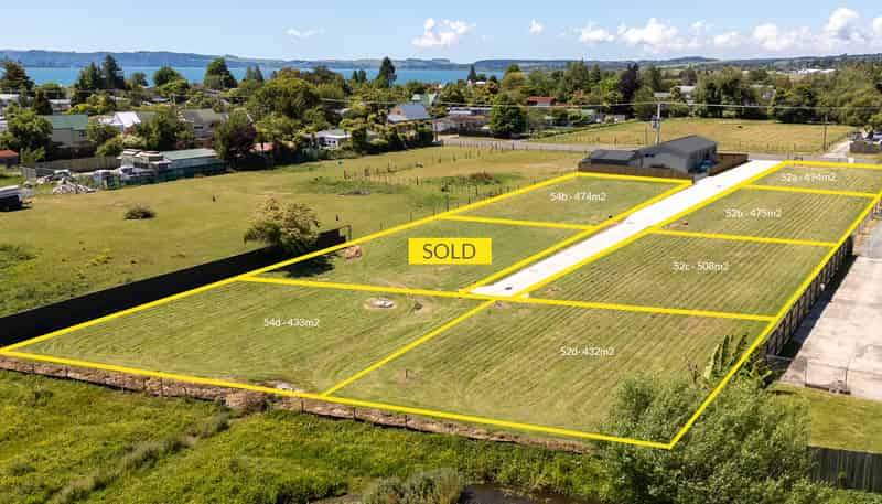 52C Robinson Avenue, Holdens Bay