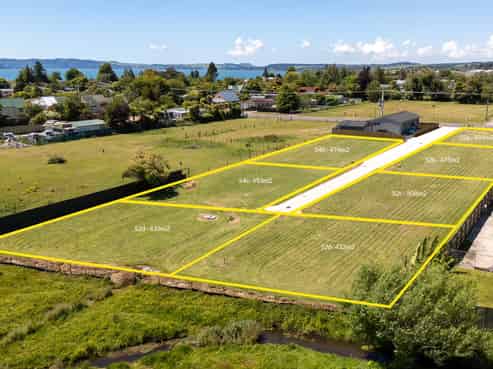 54C Robinson Avenue, Holdens Bay