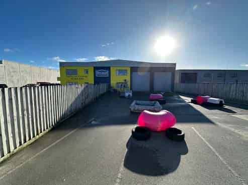 Large Papamoa Warehouse!