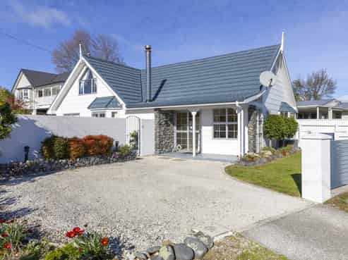 1/26 Aubrey Crescent, Rainbow Point