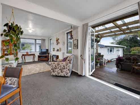 50 Reid Avenue, HAWERA